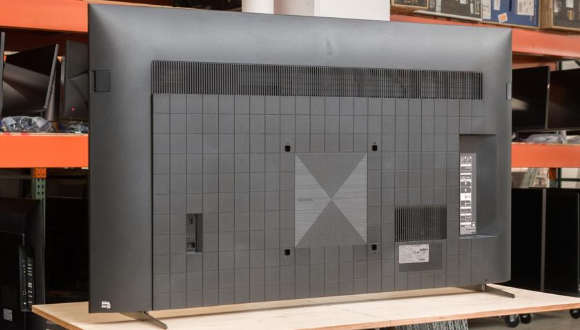 Sony X90K 55-Inch 4K Ultra HD téléviseur garage
