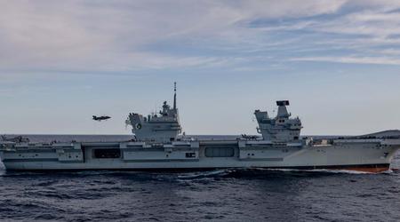 Le porte-avions HMS Queen Elizabeth, transportant des chasseurs de cinquième génération F-35 Lightning II, a mené avec succès une série de missions de frappe simulées au large des côtes norvégiennes.