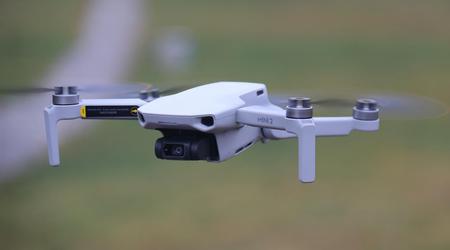 D'abord pour un quadcoptère, maintenant pour un avocat : un camionneur russe détenu en Estonie pour avoir tenté de faire sortir clandestinement du pays un drone destiné à l'armée