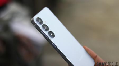 Samsung promet 8 mises à jour Android pour le Galaxy S25 Enterprise Edition