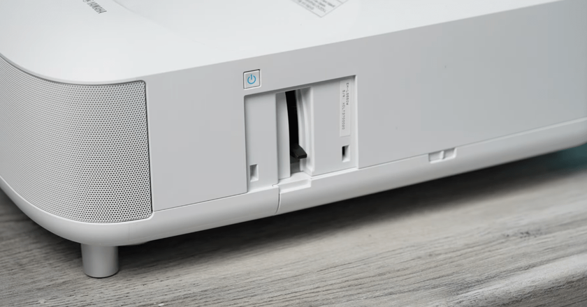 Epson EpiqVision Ultra LS650 videoprojecteur focale courte