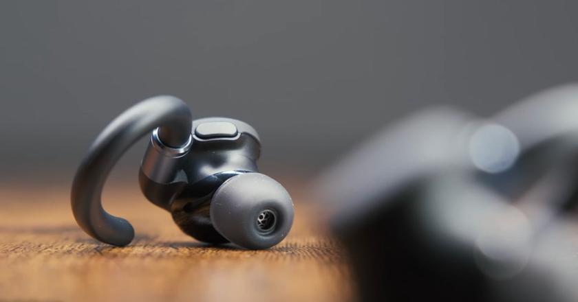 Soundcore Sport X20 d'Anker ecouteur contour d'oreille