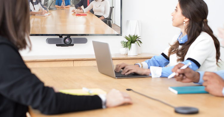 Meilleure Webcam pour Salle de Conférence