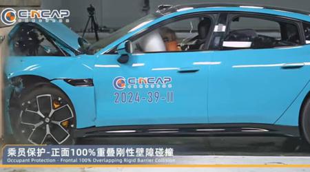 Le SU7 de Xiaomi obtient cinq étoiles sur cinq aux tests de collision du C-NCAP