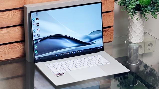 Critique du ASUS Zenbook S 16 ...