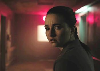 Caitlin Dever, qui joue Abby dans ...