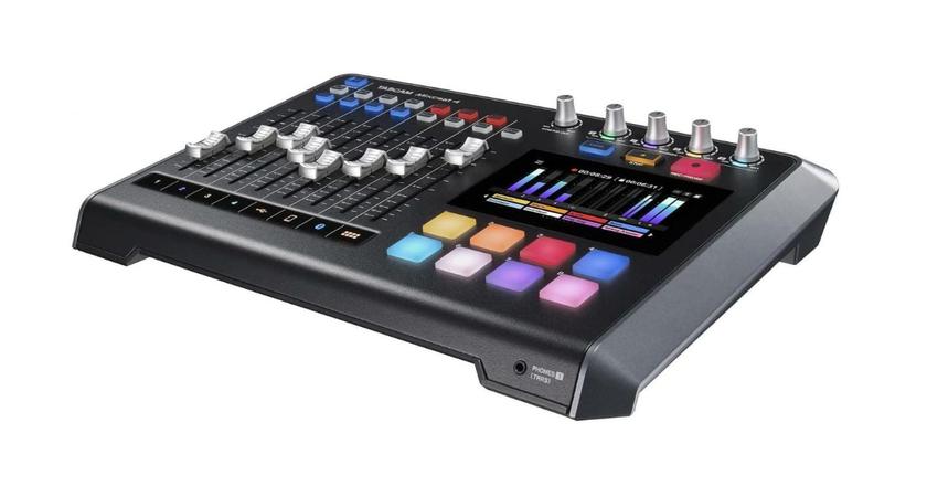 Tascam Mixcast 4 mixeur audio pour podcast