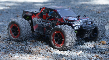 Revue du camion RC Deerc 300E