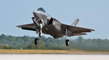 Après avoir commandé le F-35 Lightning II, la République tchèque a décidé de créer un centre de formation pour les pilotes de chasseurs de cinquième génération.