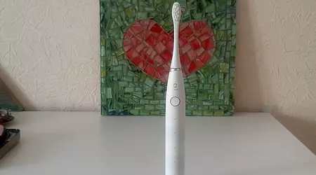 Ça ne fait pas mal. Examen de la brosse à dents électrique Oclean Flow Sonic budget