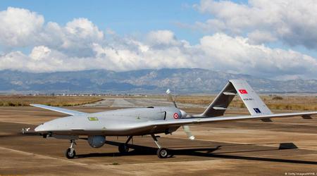 La Pologne reçoit six nouveaux drones Bayraktar TB2