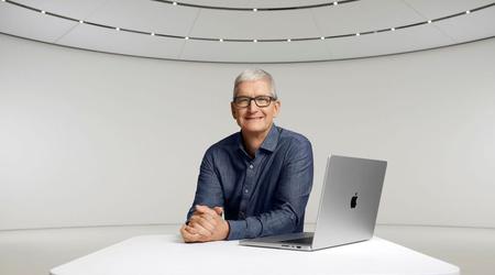 Tim Cook, PDG d'Apple, a gagné 74,6 millions de dollars en 2024