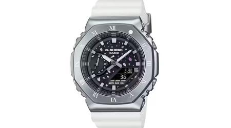 Casio présente l'élégante G-Shock GM-2100 avec des motifs de sakura pour les fans du groupe de rock japonais ONE OK ROCK