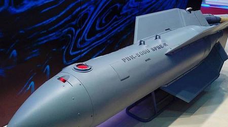 En 2024, la Russie prévoit de lancer la production en série de bombes à sous-munitions Drel.