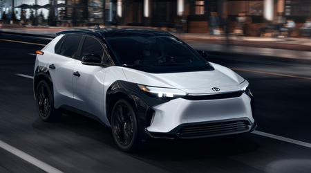La Toyota bZ4X 2025 électrique voit son prix baisser de 6 000 dollars et se dote d'une nouvelle édition "Nightshade".