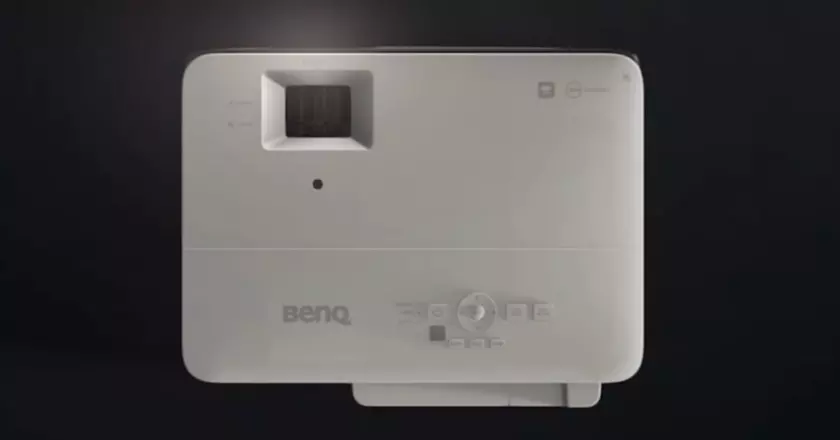 BENQ TK700STI meilleur vidéoprojecteur gamer