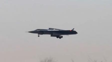De nouveaux détails sur l'avion trimoteur chinois J-36 ont été révélés.