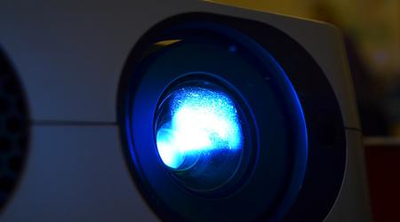 Nettoyage des vidéoprojecteurs : Comment nettoyer le boîtier, l'objectif et le filtre