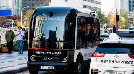 La Corée du Sud lance le premier service de transport commercial de passagers avec des minibus sans conducteur