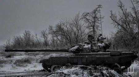 L'Ukraine a commencé à utiliser régulièrement des chars pour lutter contre les "assauts de viande" russes