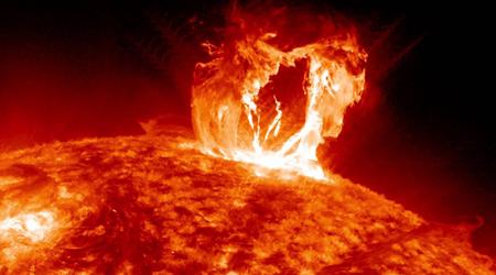 Le Soleil se déchaîne à nouveau ! Dans les deux prochains jours, la Terre sera frappée par un puissant orage magnétique de classe G4.