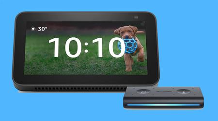 Amazon vend l'écran intelligent Echo Show 5 (2021) à 100 $ de moins et offre un Echo Auto (1ère génération) en cadeau pour le Black Friday.