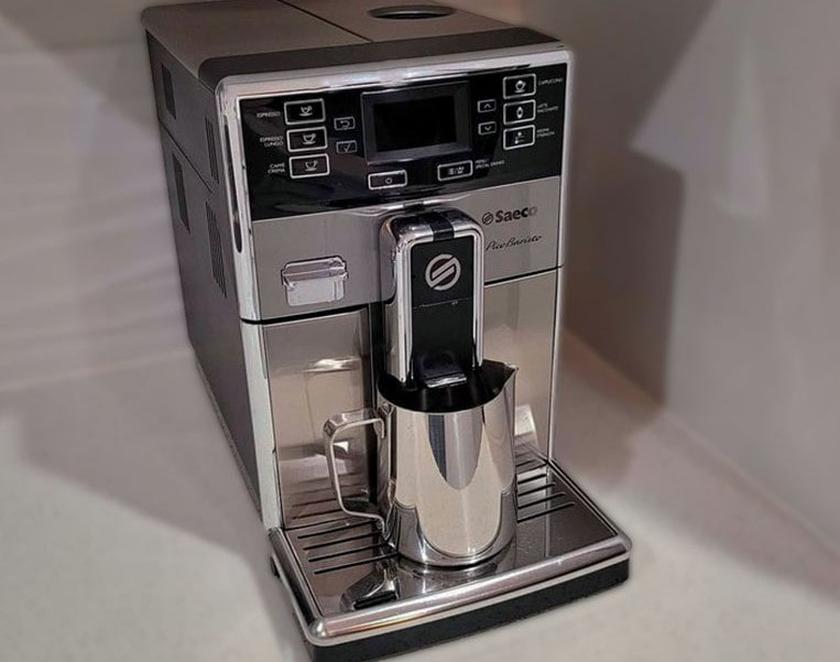 Saeco PicoBaristo cafetière automatique budget 1000