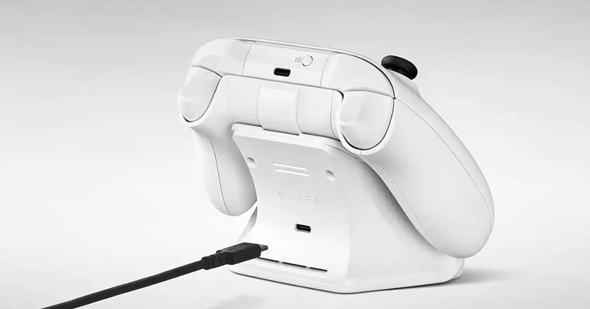 Razer Support de charge rapide universel pour Xbox Series X|S