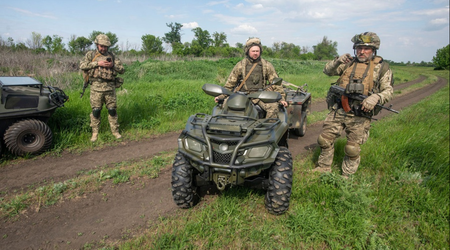 La Russie utilise de plus en plus de VTT au front, mais sacrifie la protection 