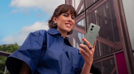 Moto G55 : écran 120 Hz, puce MediaTek Dimensity 7025, appareil photo OIS et charge 30 W pour 249 euros