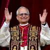Le Pape Léon XIV avec une Apple Watch à son poignet