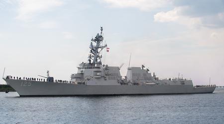 Le premier destroyer de classe Arleigh Burke Flight III a quitté le chantier naval Ingalls avant sa mise en service - L'USS Jack H. Lucas a reçu deux systèmes de lancement vertical pour les missiles de croisière Tomahawk