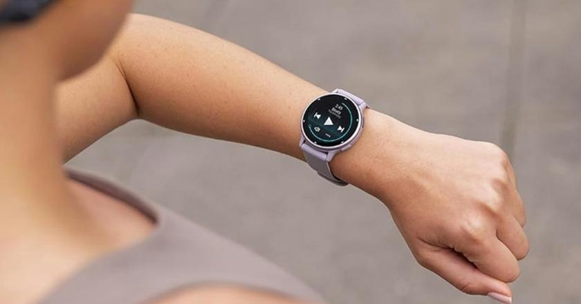 GARMIN VIVOACTIVE 5 capteur d'activité sans ecran