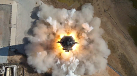 SpaceX a effectué un test statique du Starship, qui ira sur la Lune en 2025.