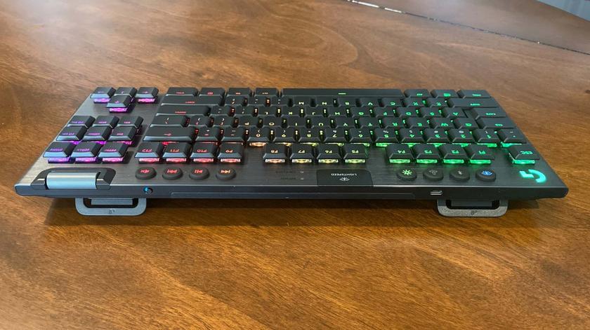 clavier mécanique discret Logitech G915 TKL