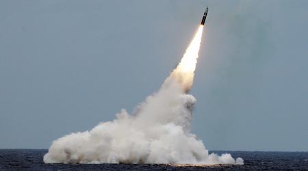 Les Russes ont interrompu le développement du missile balistique Zmeyevik, censé détruire les porte-avions américains et les porte-avions terrestres des armes hypersoniques Dark Eagle.