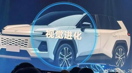 Une image du Toyota RAV4 de nouvelle génération est apparue sur Internet