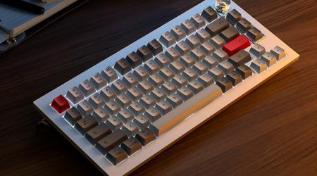 Le OnePlus Keyboard 81 Pro a fait ses débuts dans le monde : un clavier mécanique avec rétroéclairage RGB et une batterie de 4 000 mAh pour 219 $.