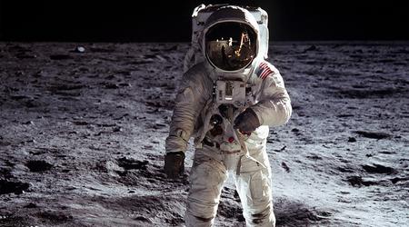 LunarCrush envoie sur la lune une clé de portefeuille de crypto-monnaie contenant 62 bitcoins. Elle sera remise à la première personne qui atteindra la lune et trouvera le trésor.
