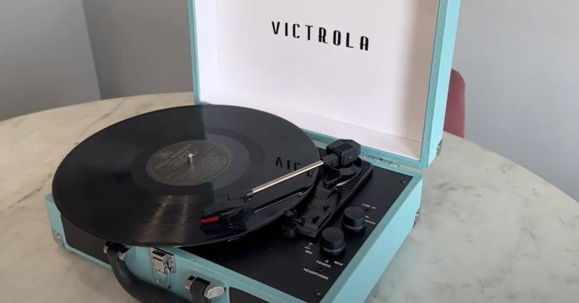 Victrola Vintage platine vinyle 100 euros