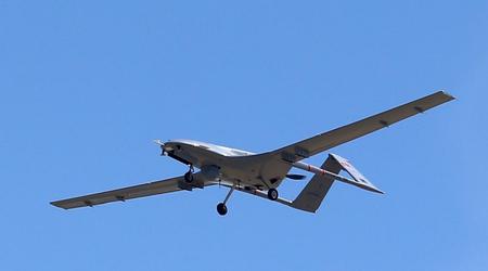 Un nouveau record pour les drones ukrainiens : l'une des plus grandes raffineries de pétrole de Russie, située à 1 500 km de la frontière, a été attaquée.