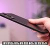 Maquette du Samsung Galaxy S25 Edge en main