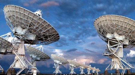 Des scientifiques captent un signal radio répétitif en provenance de l'espace - il pourrait s'agir de la première planète découverte dotée d'un champ magnétique