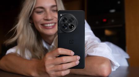 OnePlus 12 - Snapdragon 8 Gen 3, 24 Go de RAM, écran 120 Hz, protection IP65 et Android 14 à partir de 605