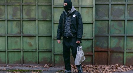 Un moment de beauté : les développeurs de Disco Elysium ont présenté un sac en forme de sac du personnage principal du jeu