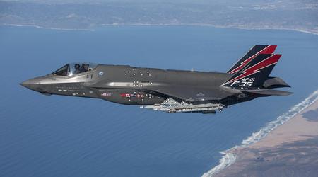 Après le SM-6 Block I, la République de Corée achète des missiles AIM-9X Sidewinder en configurations Block II et Block II+ pour les chasseurs F-35, F-15K et KF-16.