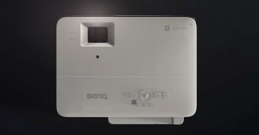 BenQ TK700STi projector for xbox one