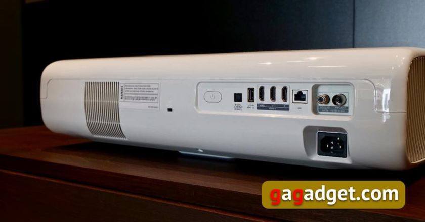 Samsung SP-LSP9T projecteur avec de bons haut-parleurs