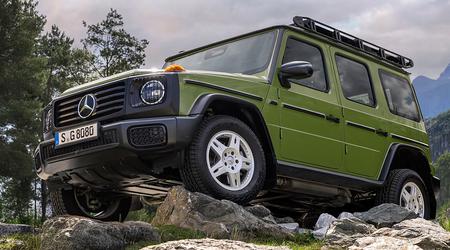 Mercedes a dévoilé un G-Class inspiré des années 1980 avec un intérieur à damier et des touches rétro