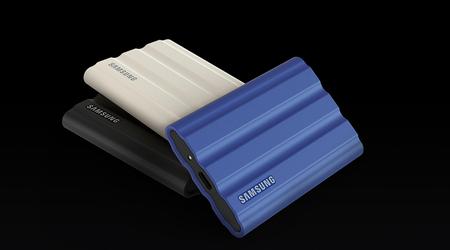 Samsung T7 Shield 4TB SSD avec protection IP65 à 160$ de réduction